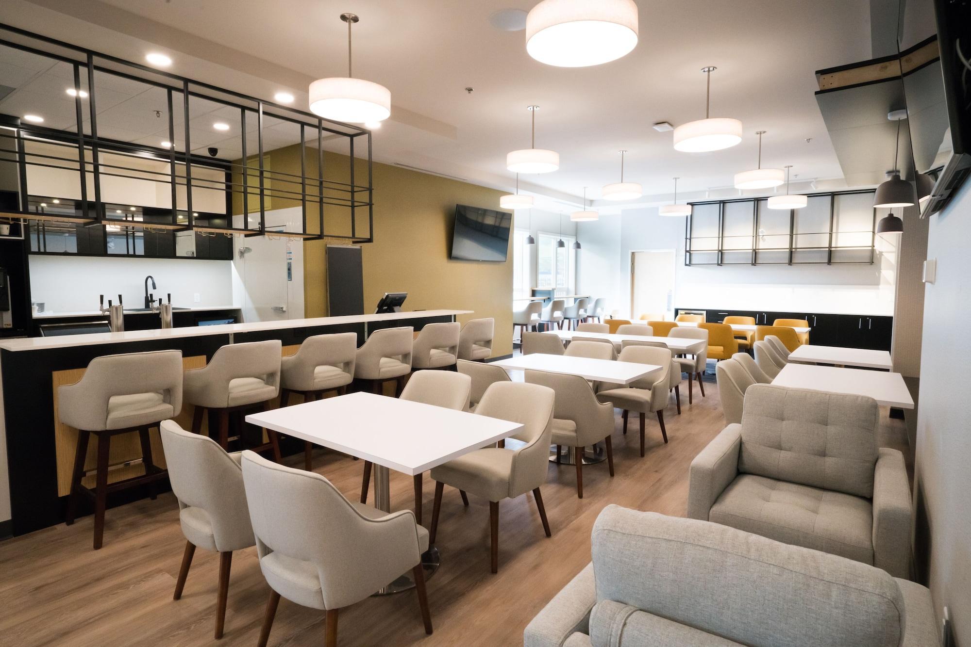 Park Inn By Radisson, Келоуна Екстер'єр фото
