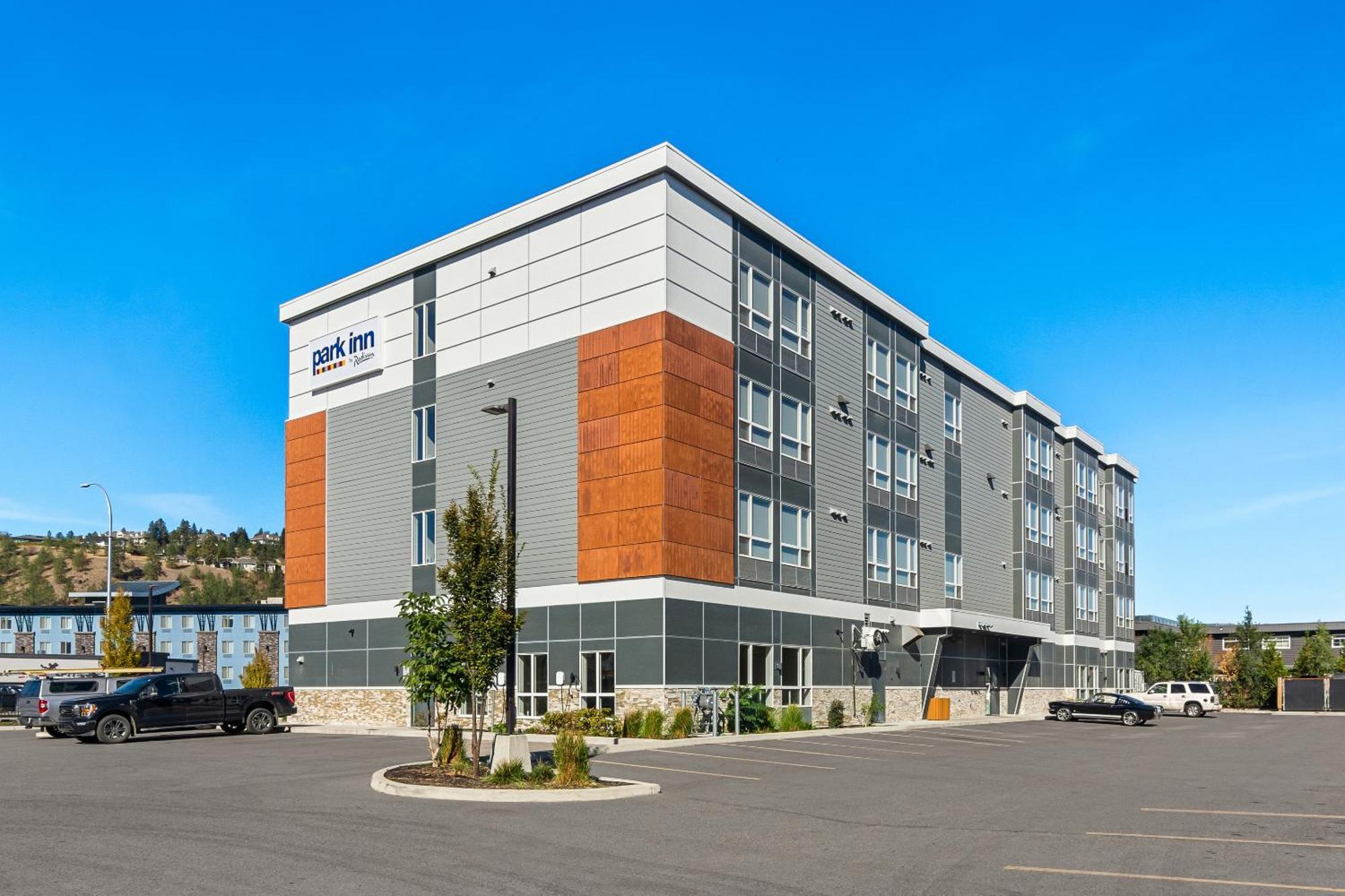 Park Inn By Radisson, Келоуна Екстер'єр фото